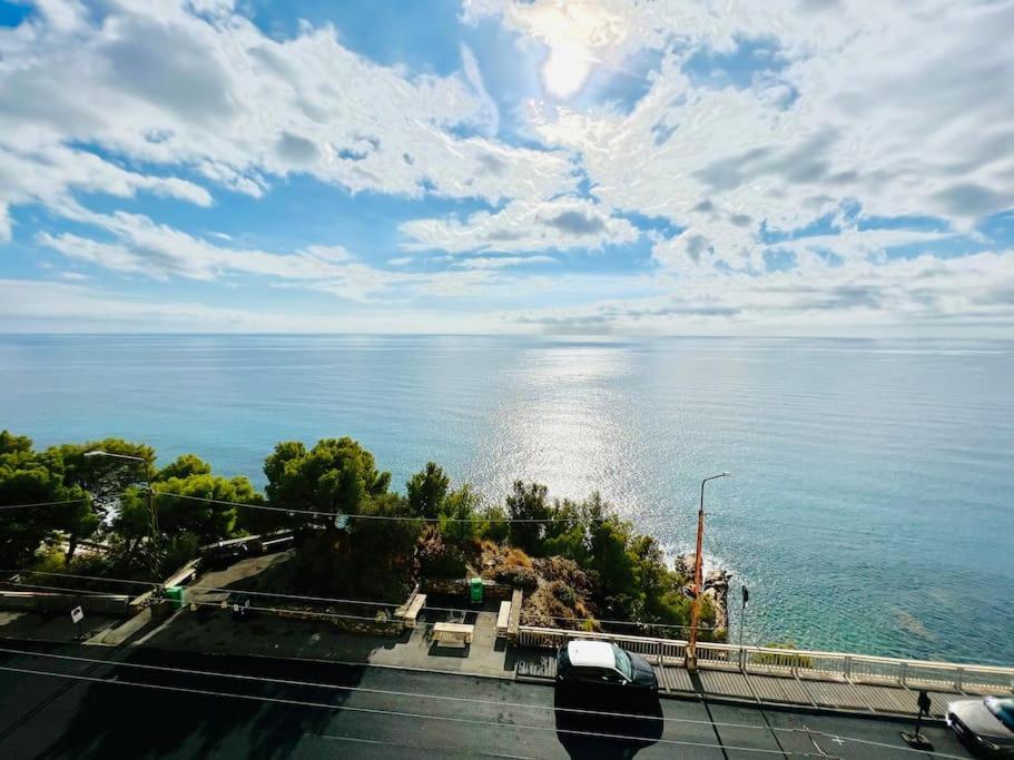 Suite Sunset 21 - Fronte Mare 산레모 외부 사진