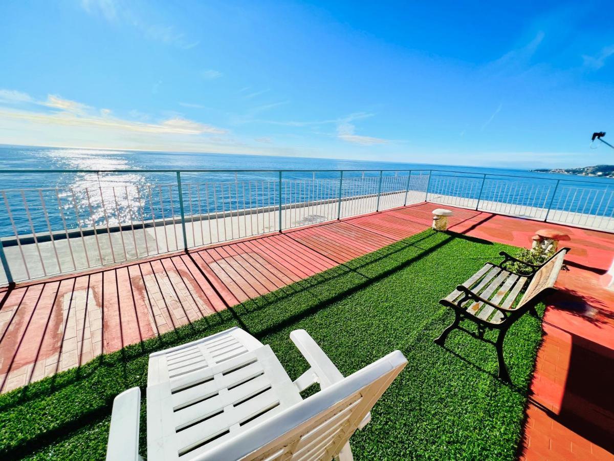 Suite Sunset 21 - Fronte Mare 산레모 외부 사진