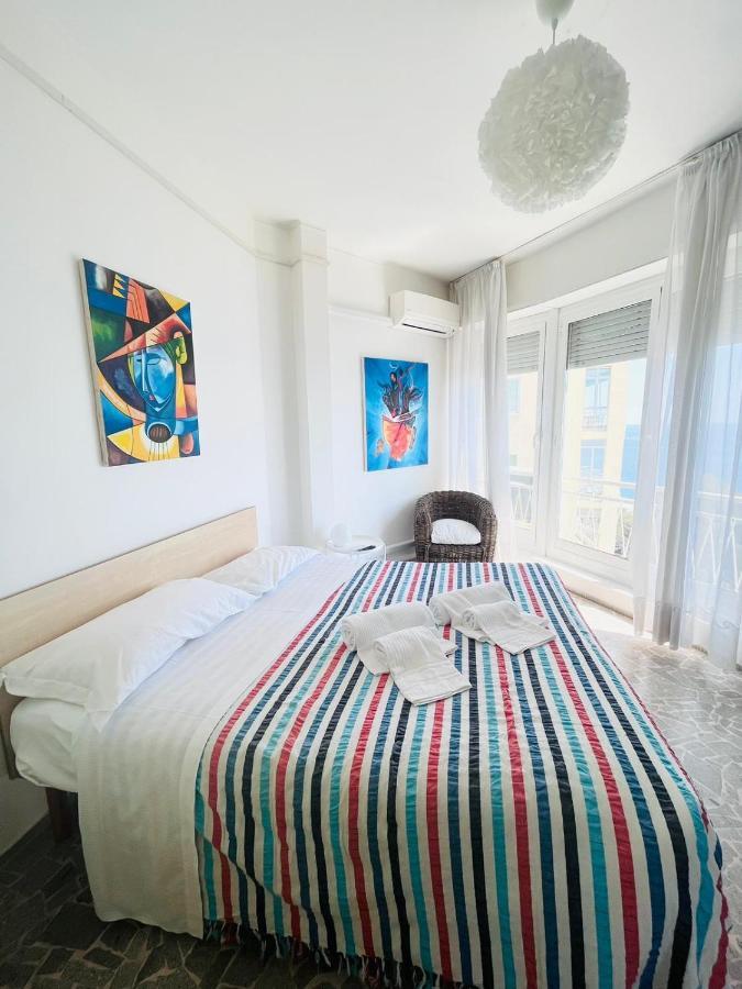 Suite Sunset 21 - Fronte Mare 산레모 외부 사진